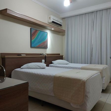 Prince Hotel Ribeirão Preto Esterno foto